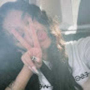 Meet your Posher, Latte